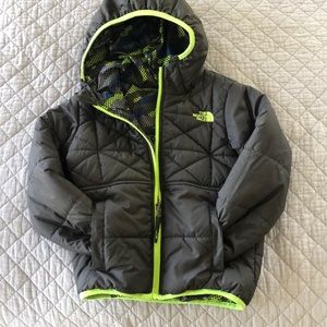 North face reversible winter ski coat. Size 5